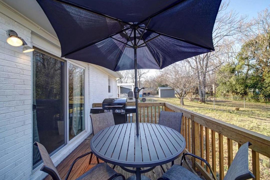 Photo of Patio Balcony in Belmont Historic District