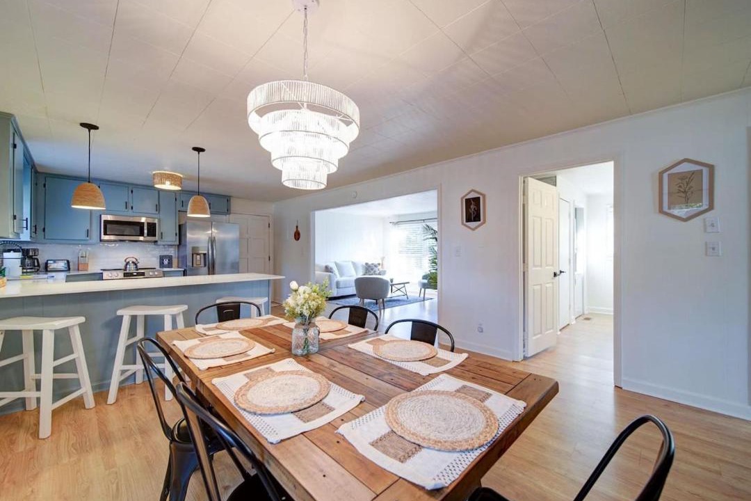 Photo of Kitchen in Belmont Historic District