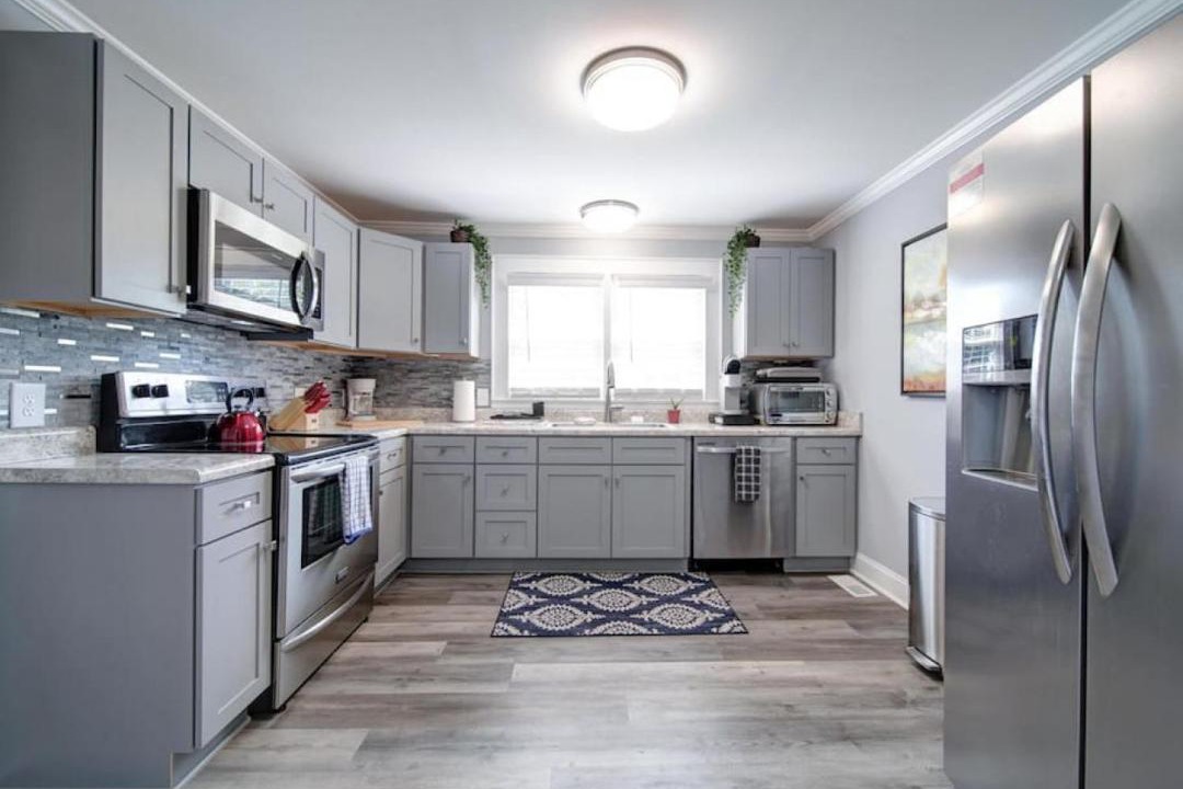 Photo of Kitchen in Belmont Historic District