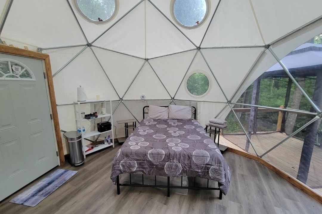 Photo of Bedroom in Purlear
