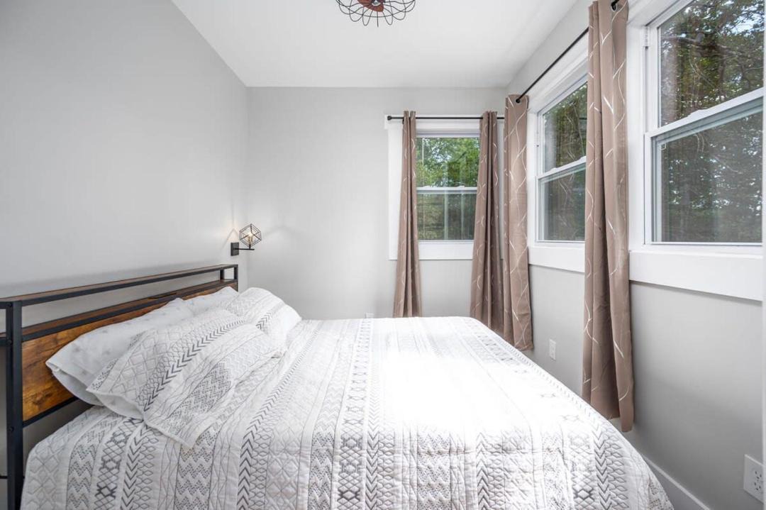 Photo of Bedroom in Bynum