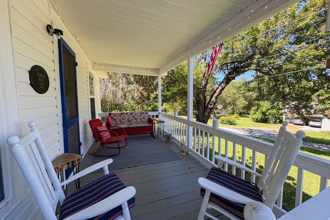Photo of Patio Balcony in Hendersonville