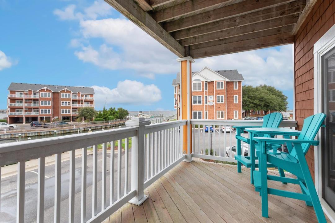 Photo of Patio Balcony in Manteo