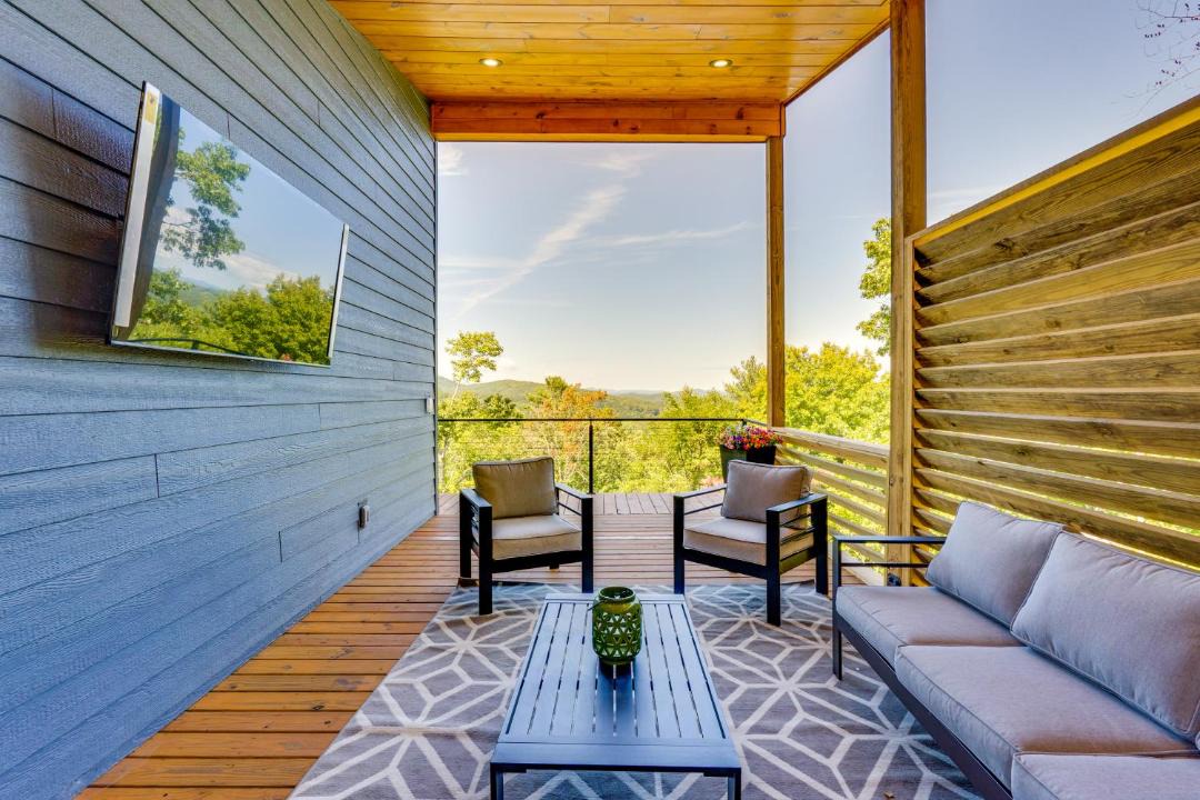 Photo of Patio Balcony in Brasstown