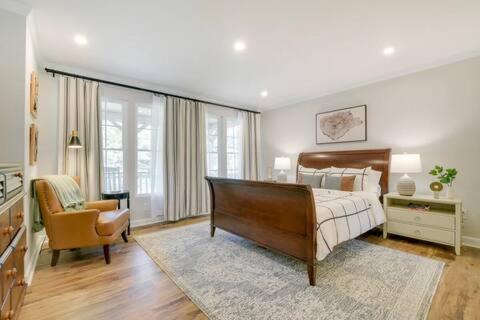 Photo of Bedroom in Apex