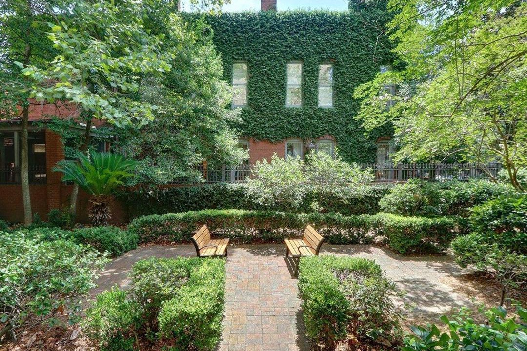 Photo of Others in Historic District - North