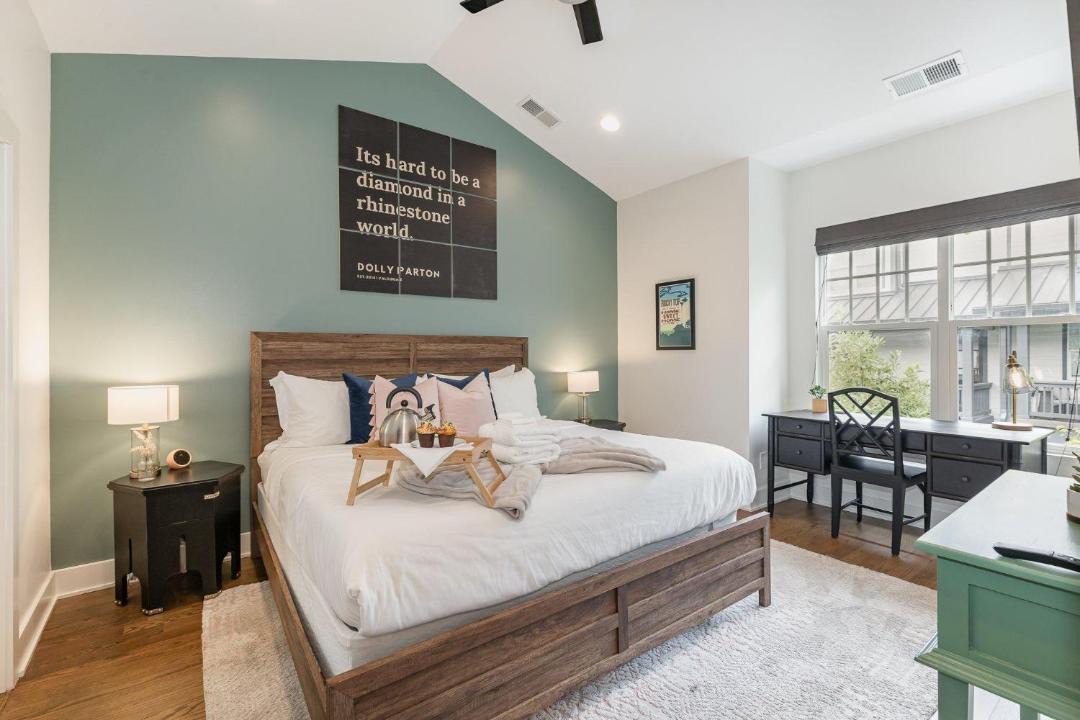 Photo of Bedroom in Historic Waverly