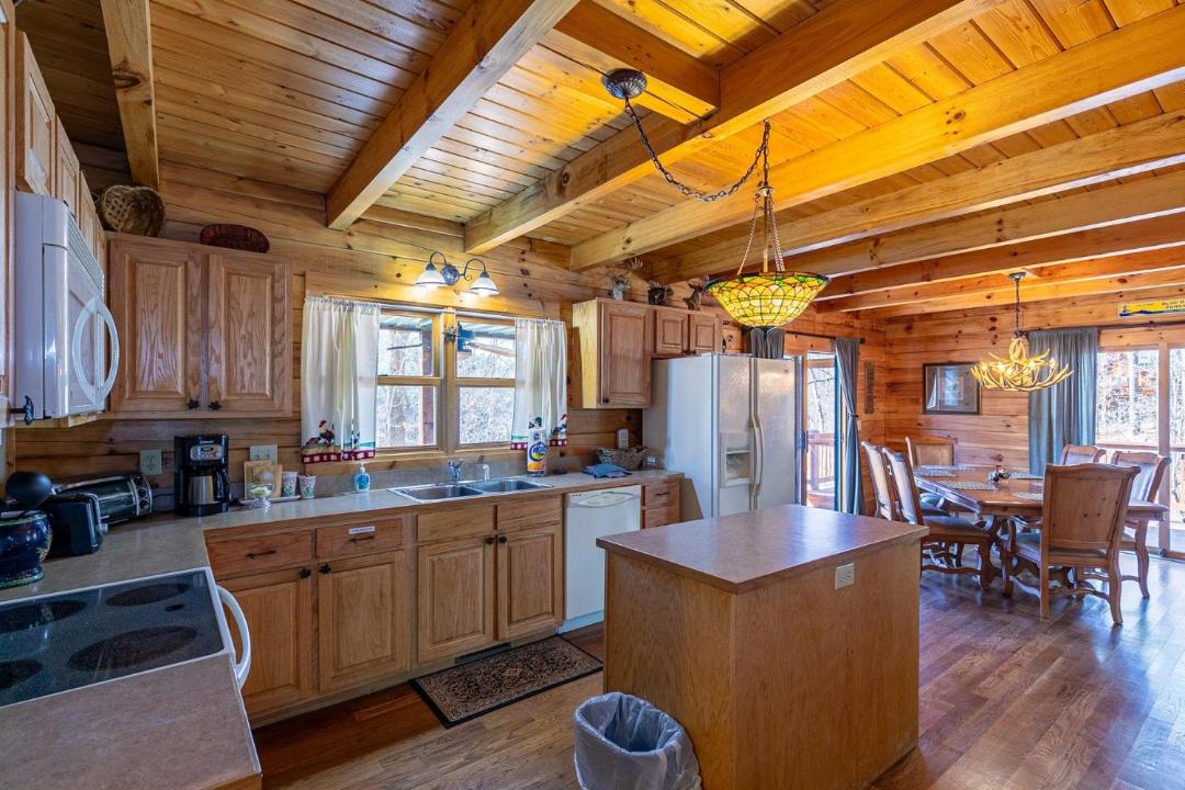 Photo of Kitchen in Hidden Lake