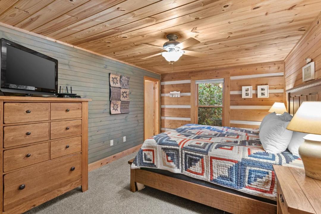 Photo of Bedroom in Banner Elk