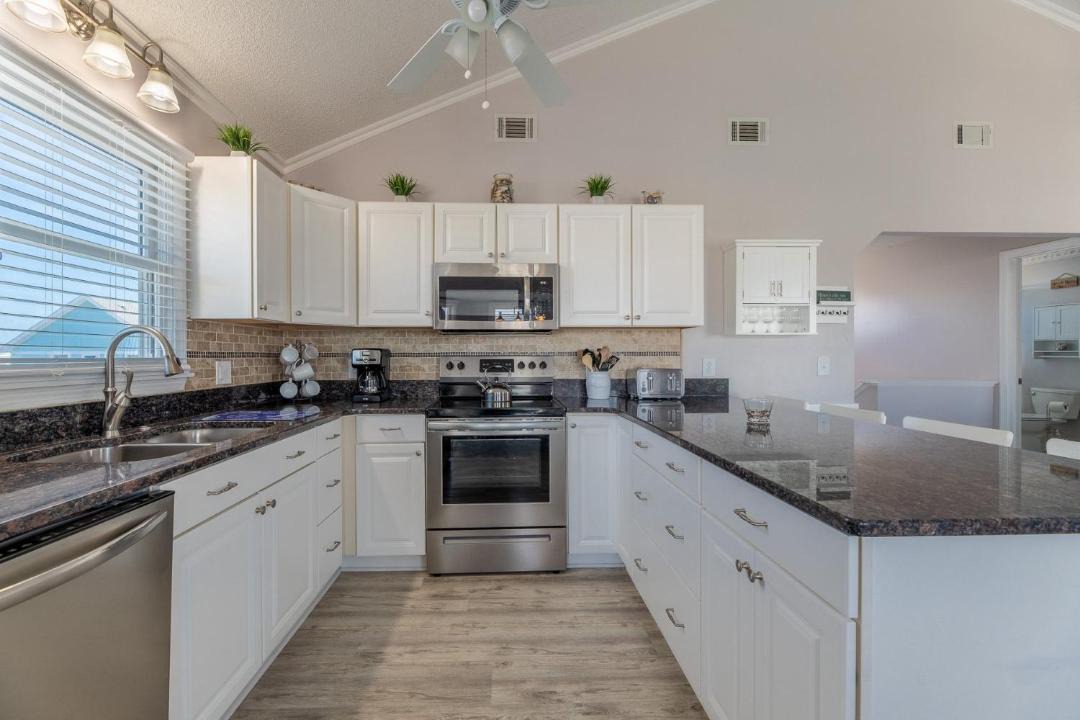 Photo of Kitchen in Ocean Sands