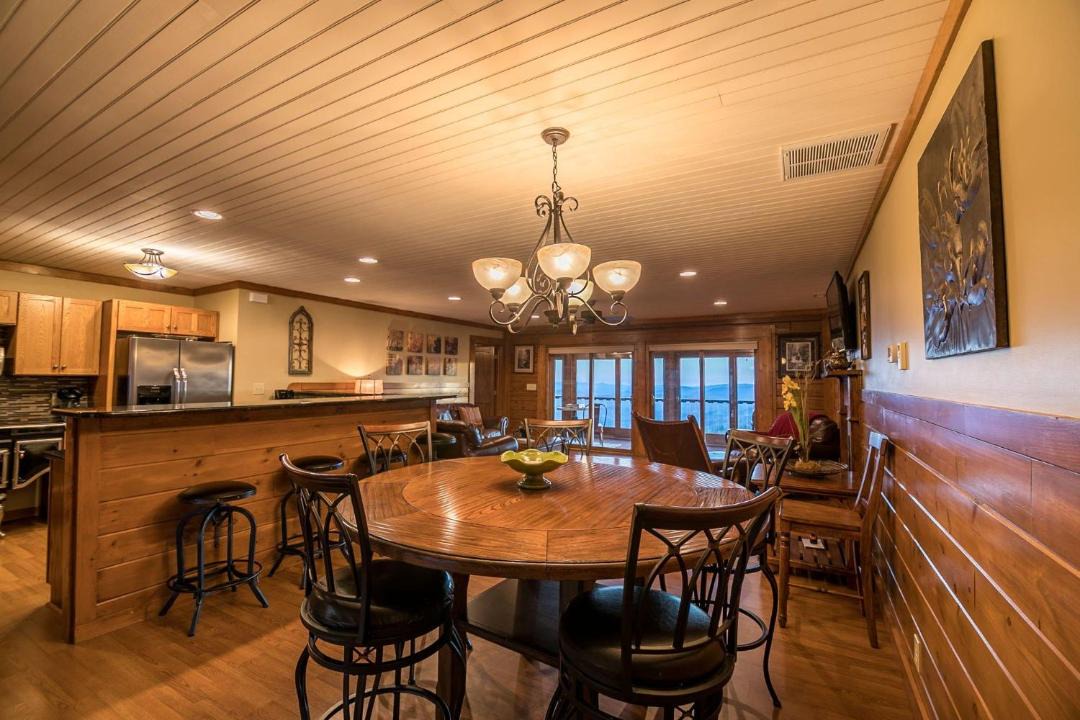 Photo of Kitchen in Apple Ridge