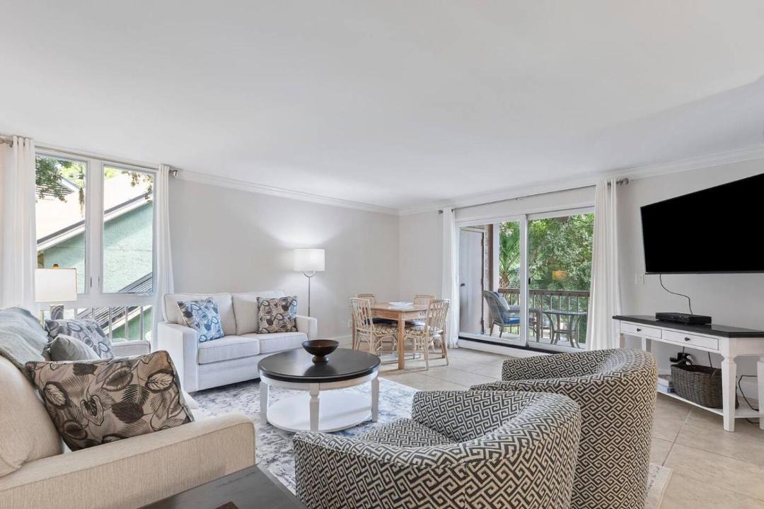 Photo of Livingroom in Harbour Town