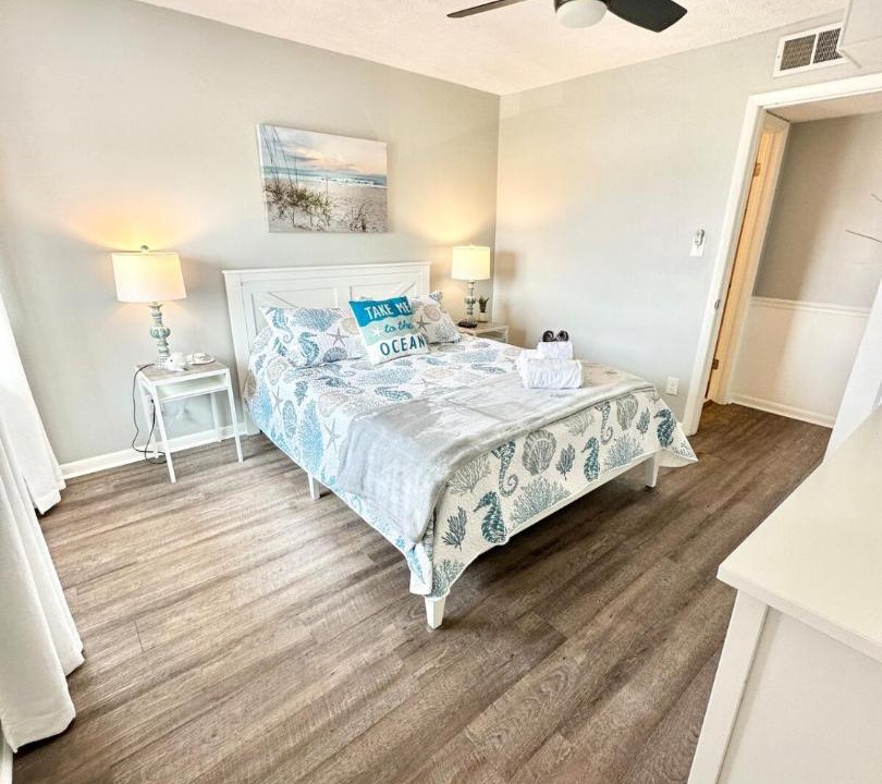 Photo of Bedroom in Wilmington Beach