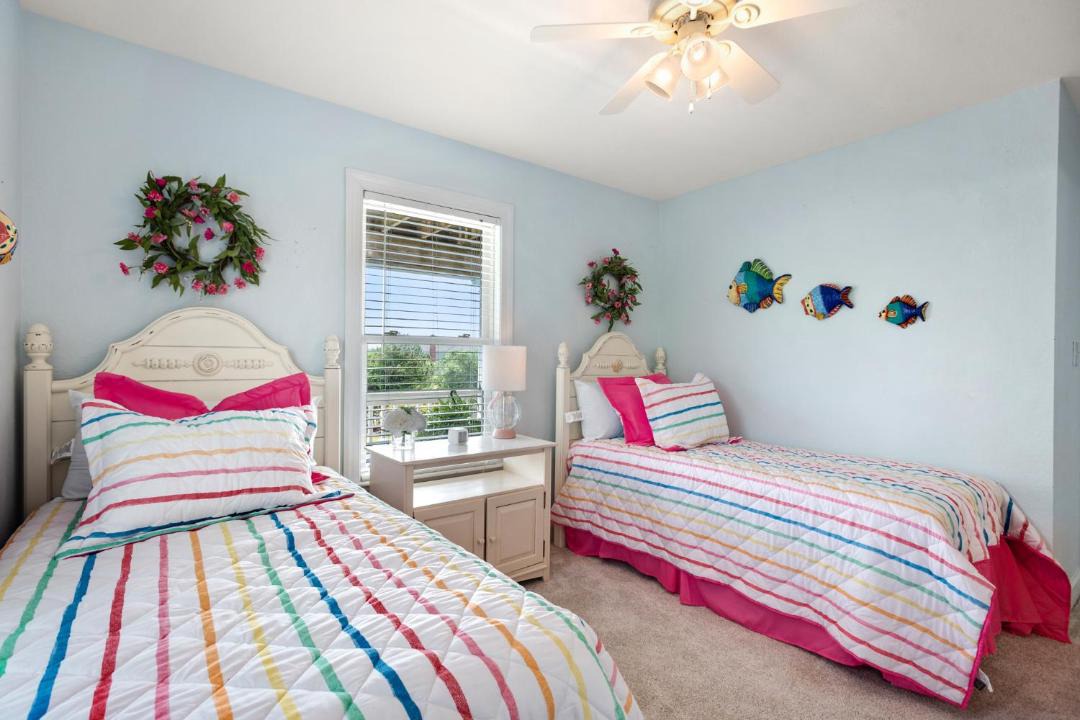 Photo of Bedroom in Sea Scape