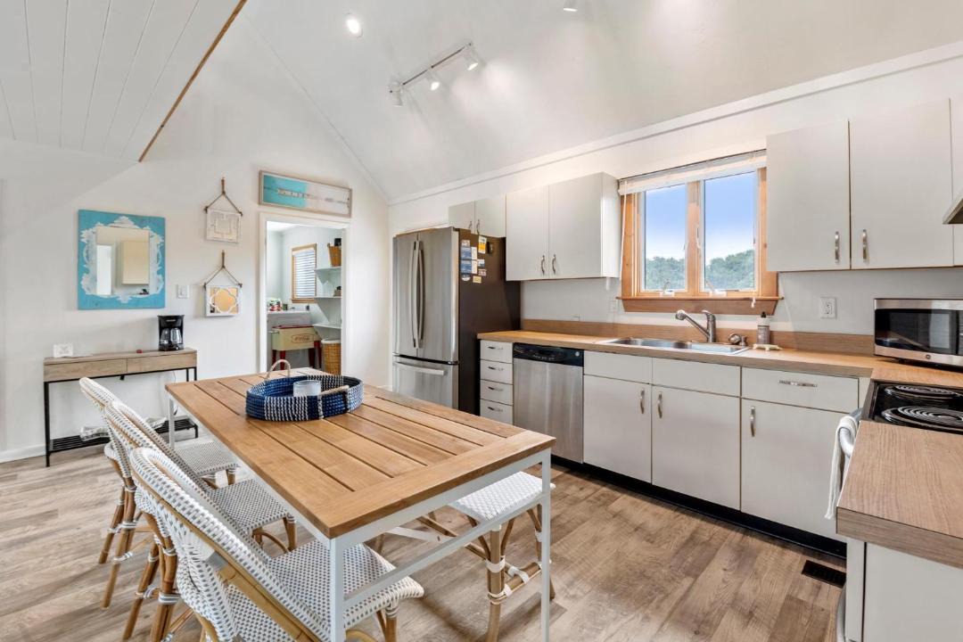 Photo of Kitchen in Southern Shores