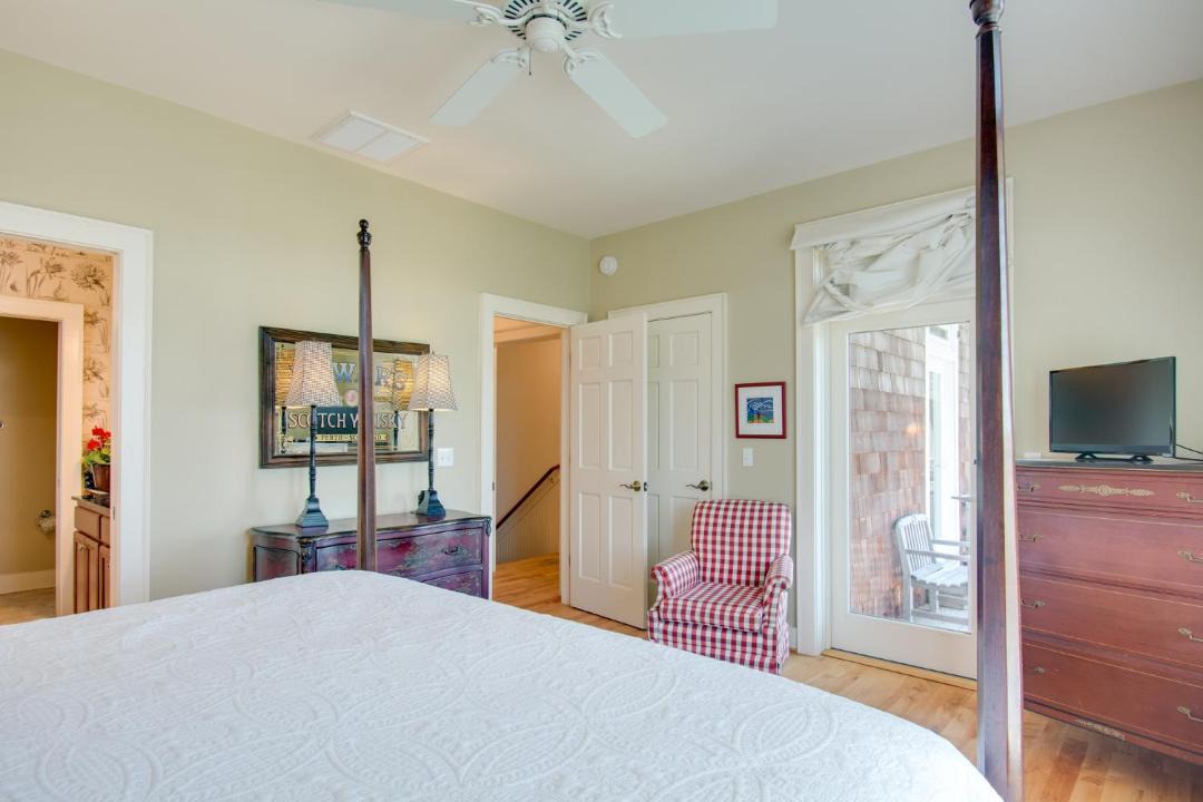 Photo of Bedroom in Kill Devil Hills