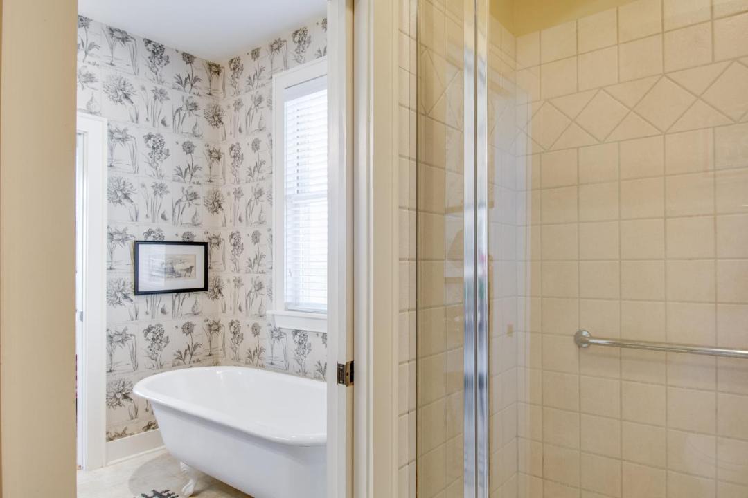Photo of Bathroom in Kill Devil Hills