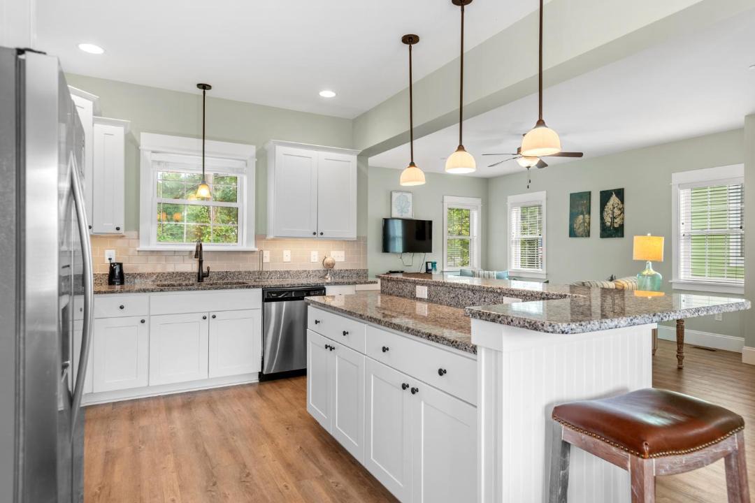 Photo of Kitchen in Bermuda Bay