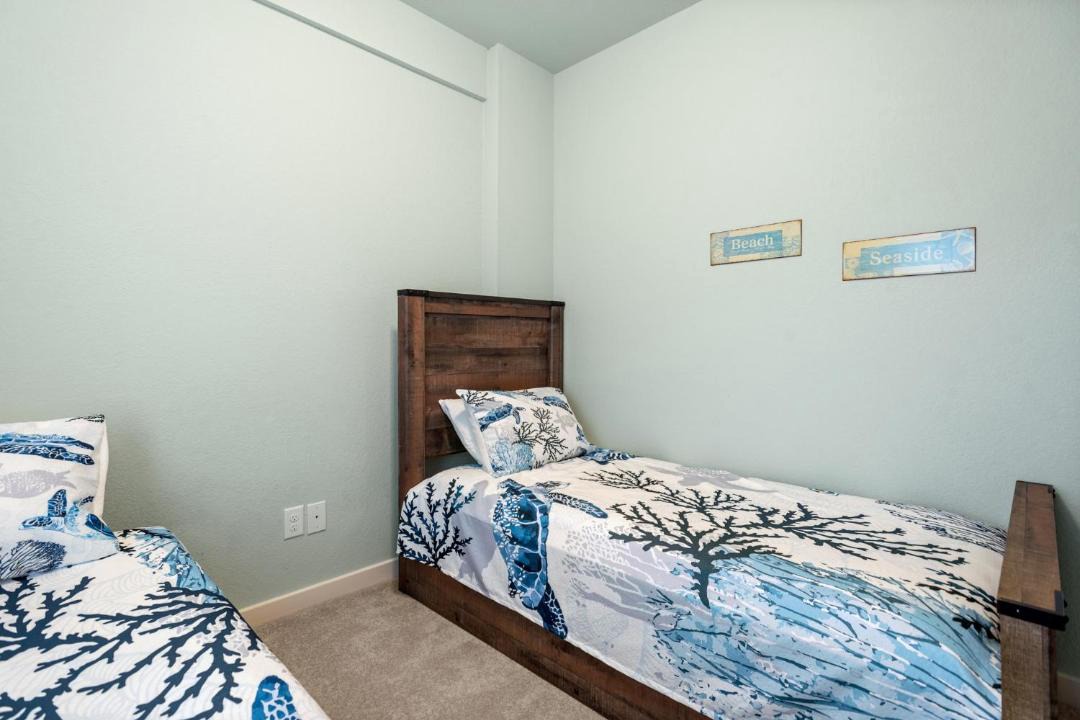 Photo of Bedroom in Whalehead Beach