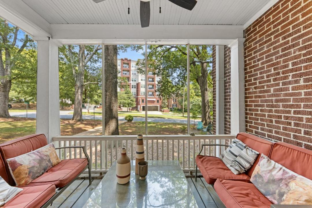 Photo of Patio Balcony in Cherry