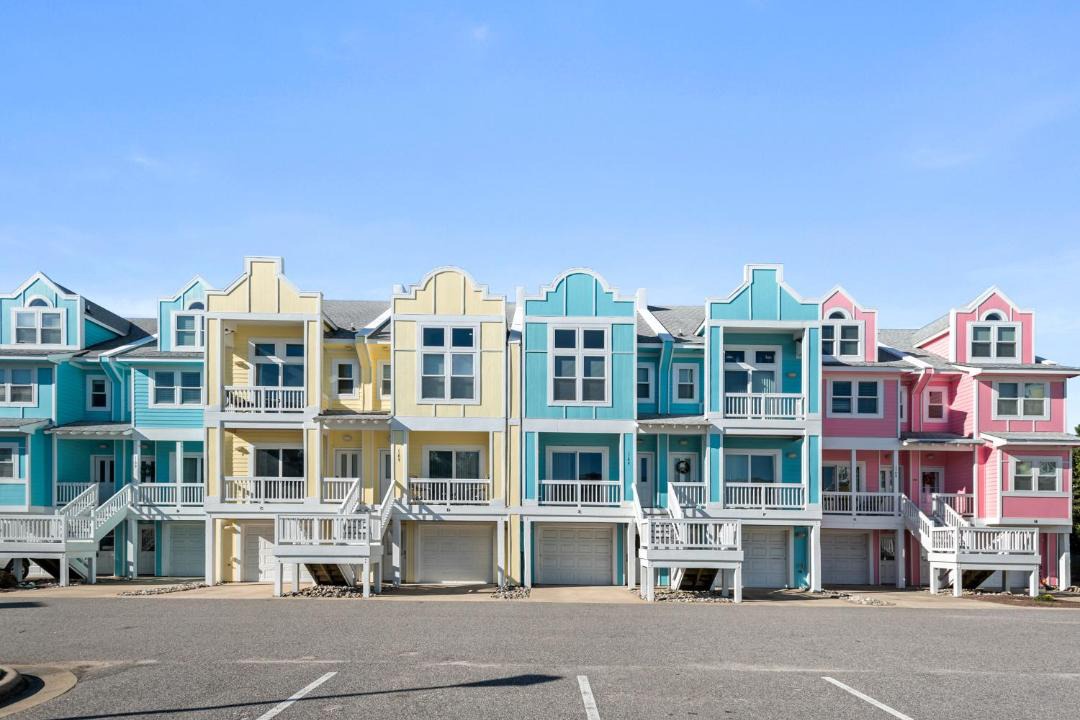 Photo of Buildings in Bermuda Bay