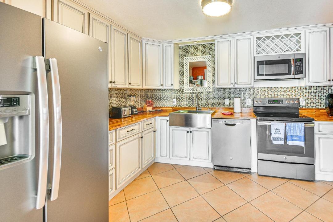 Photo of Kitchen in Colington