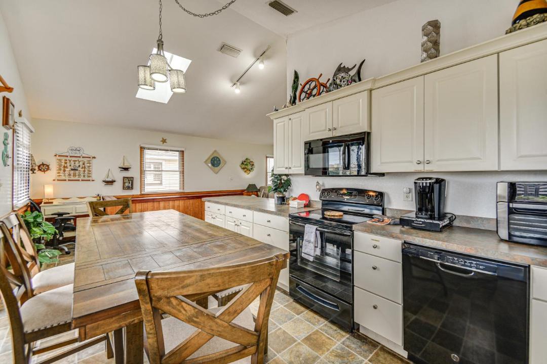 Photo of Kitchen in Kill Devil Hills