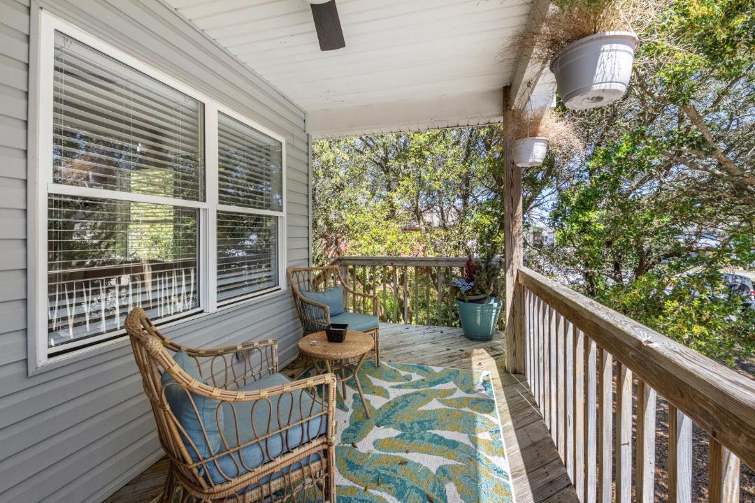 Photo of Patio Balcony in Colington