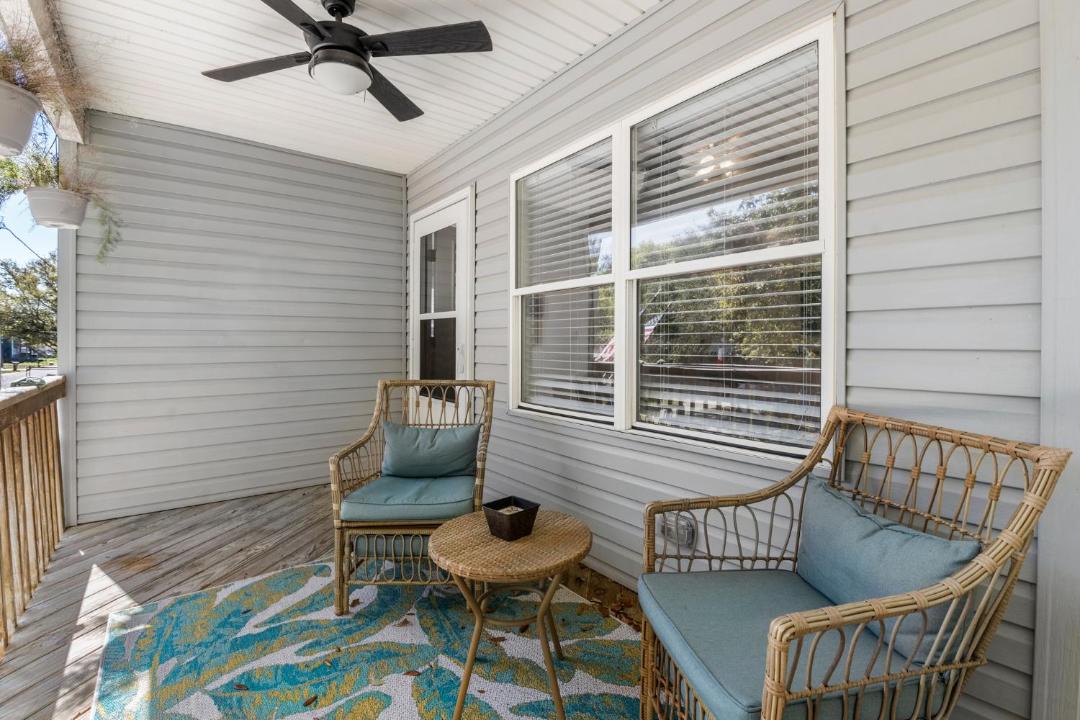 Photo of Patio Balcony in Colington