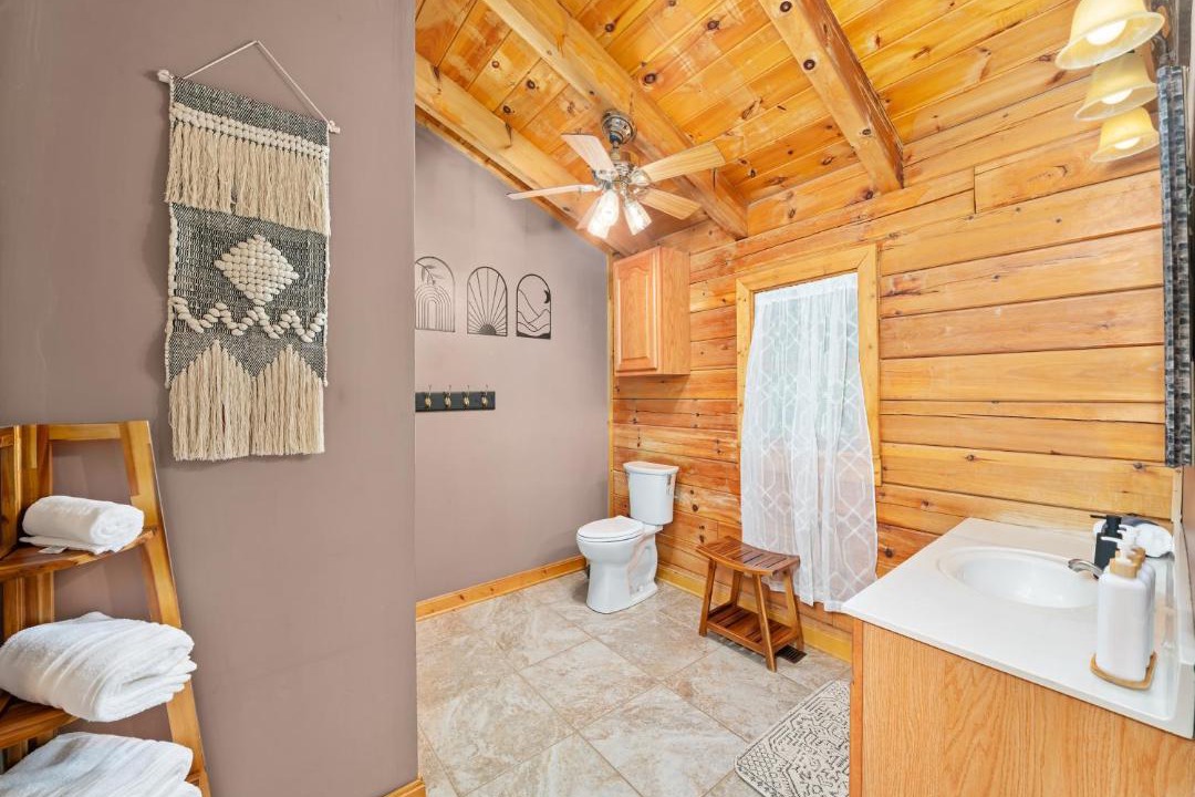 Photo of Bathroom in Marion
