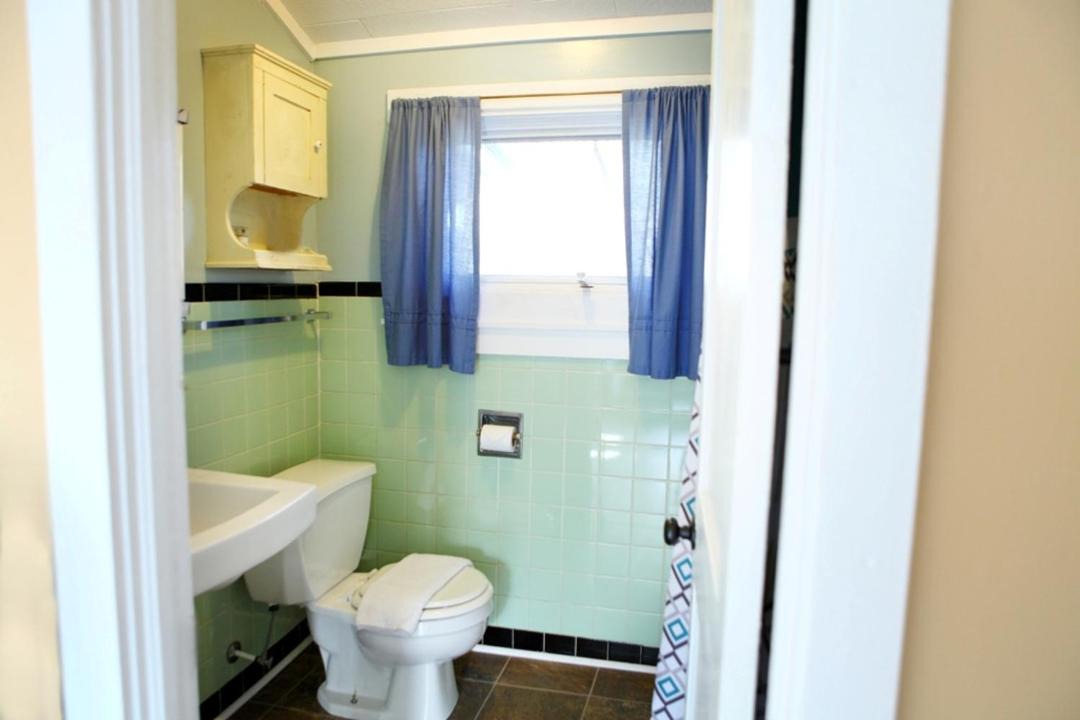 Photo of Bathroom in Woodfin