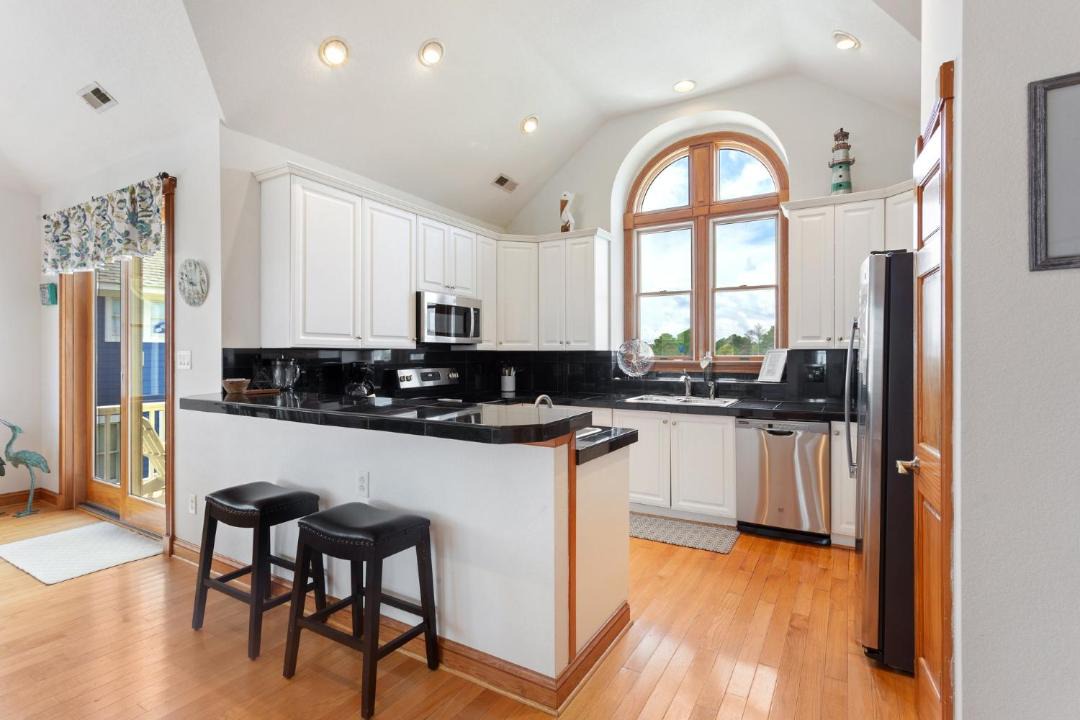 Photo of Kitchen in Manteo