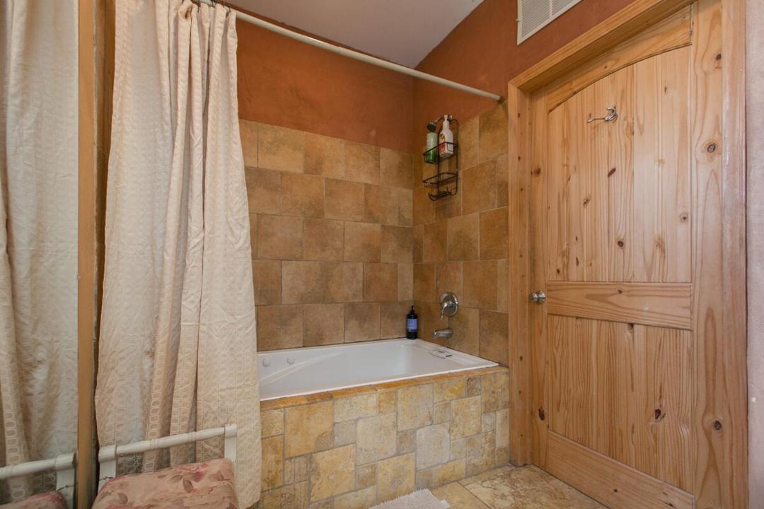 Photo of Bathroom in Chestnut Hills