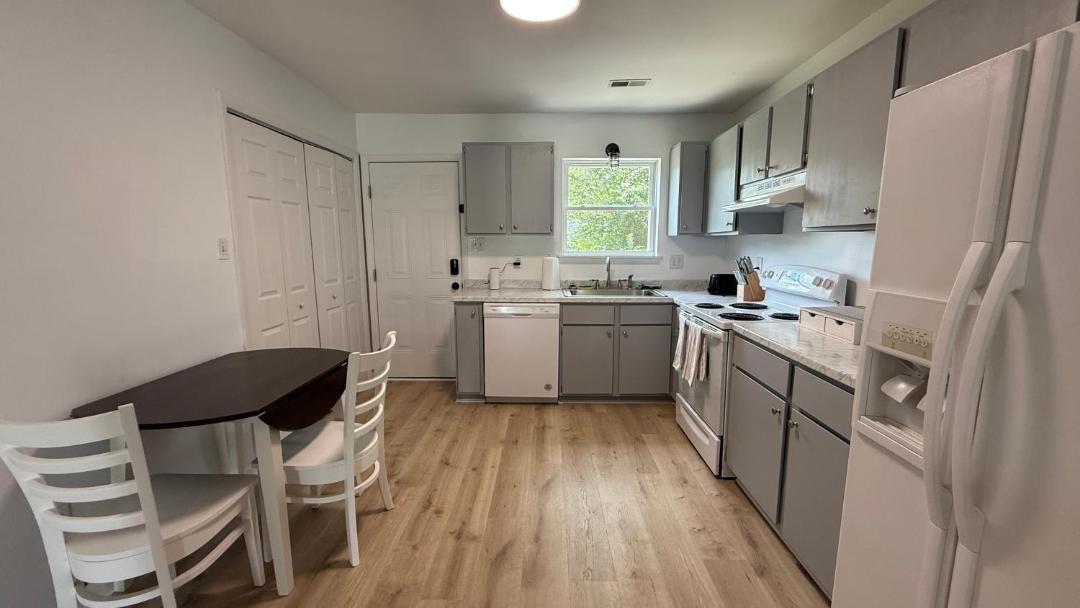 Photo of Kitchen in Piney Green