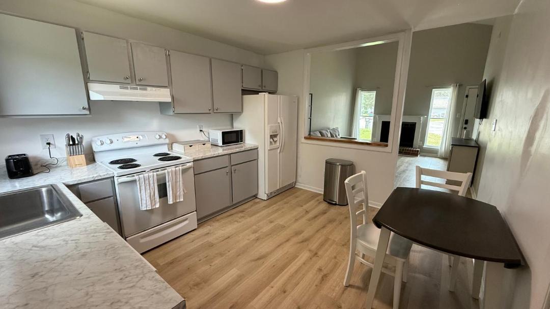 Photo of Kitchen in Piney Green