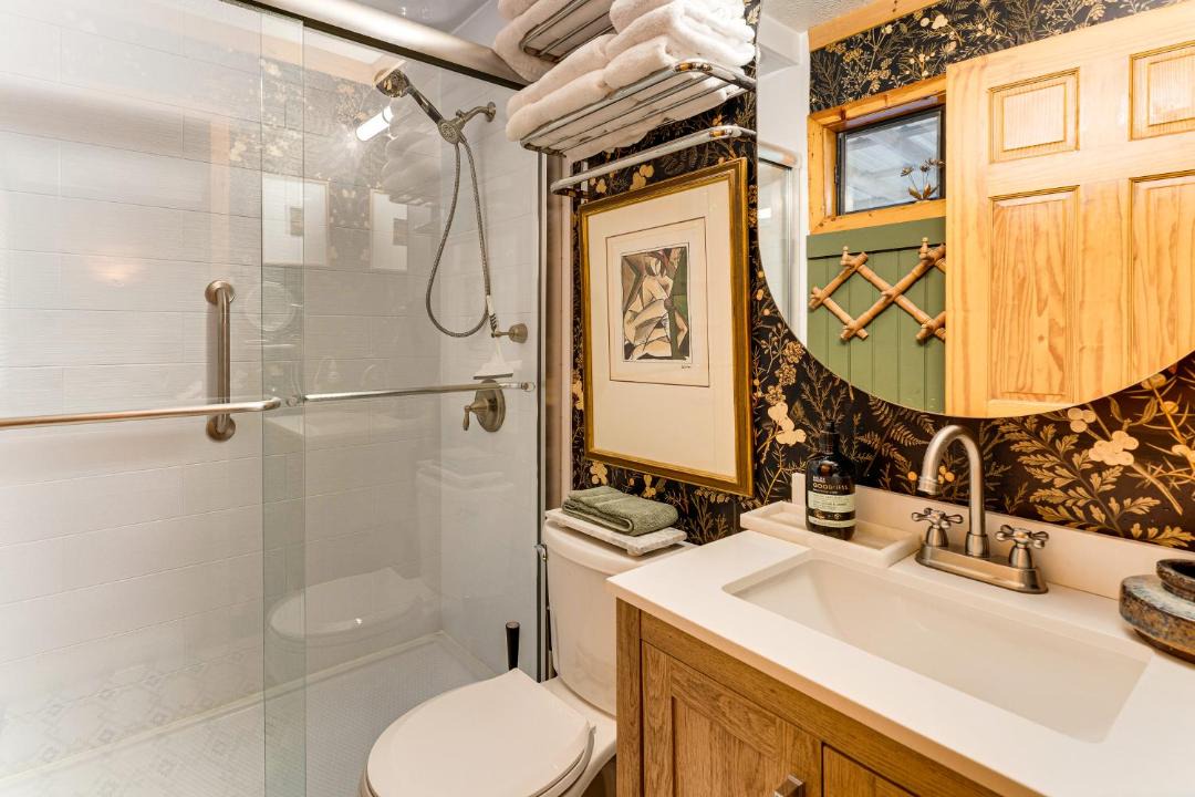 Photo of Bathroom in Marble