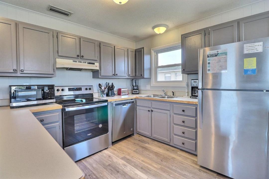 Photo of Kitchen in Colington