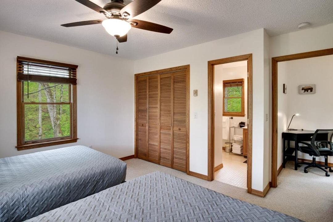 Photo of Bedroom in Maggie Valley
