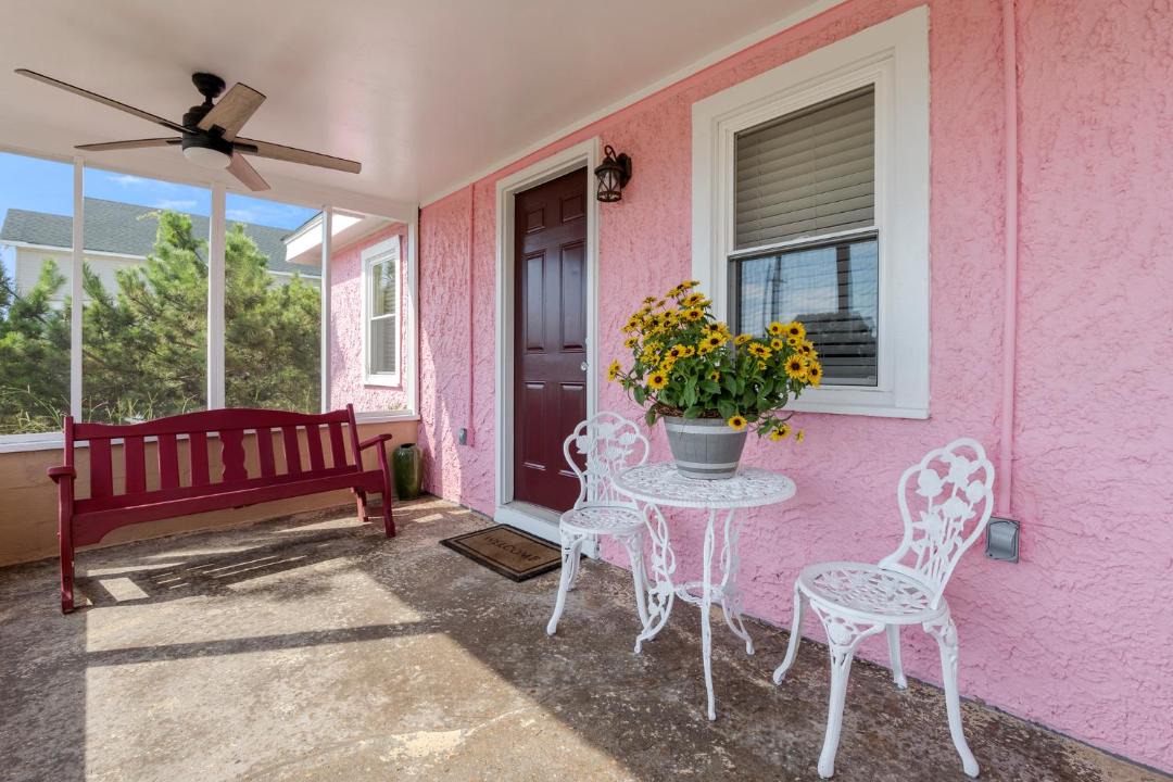 Photo of Patio Balcony in Colington