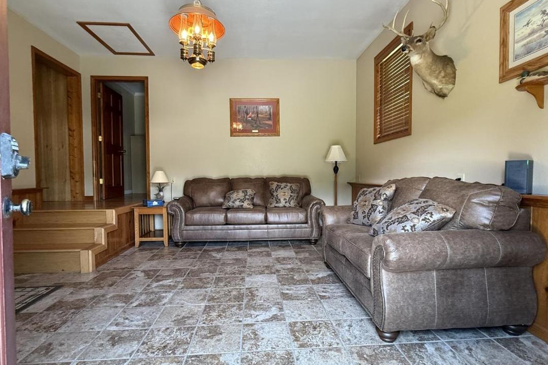 Photo of Livingroom in Robbinsville
