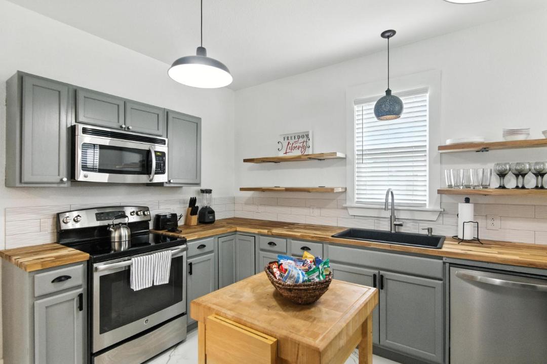 Photo of Kitchen in Elizabeth City