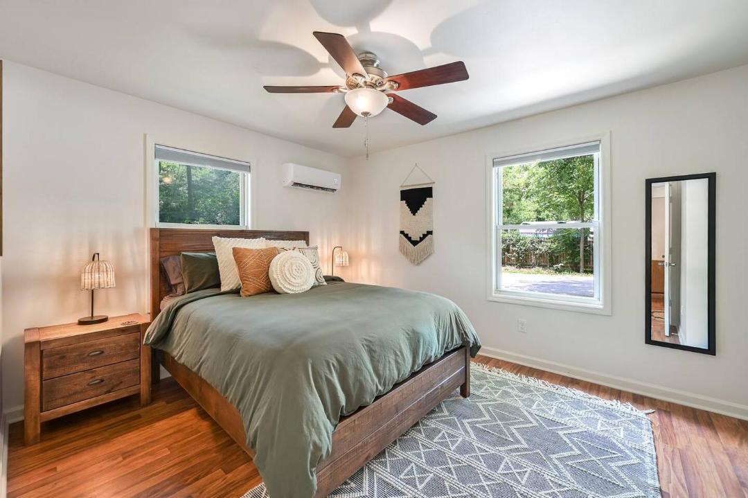 Photo of Bedroom in Woodfin