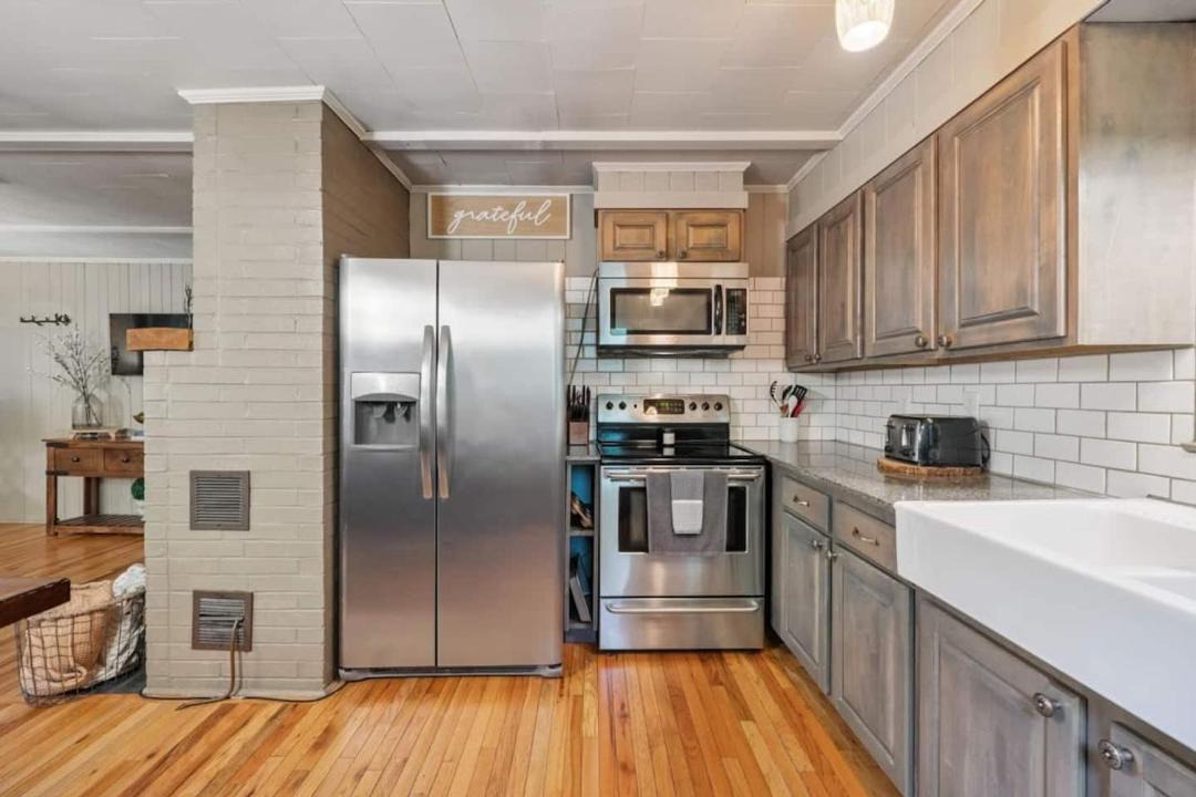Photo of Kitchen in Linville Falls