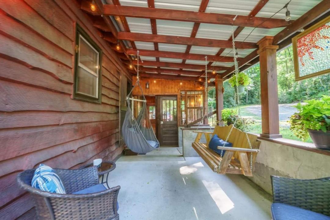 Photo of Patio Balcony in Linville Falls