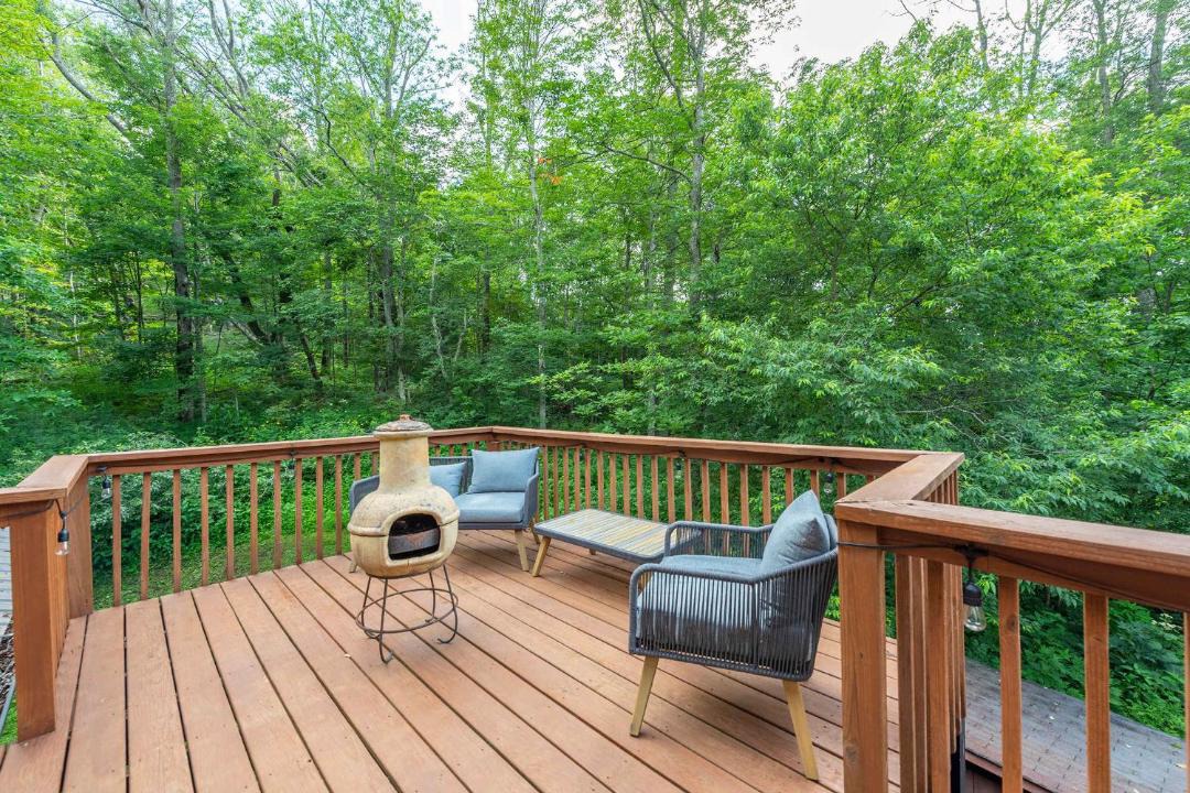 Photo of Patio Balcony in Wolf Laurel
