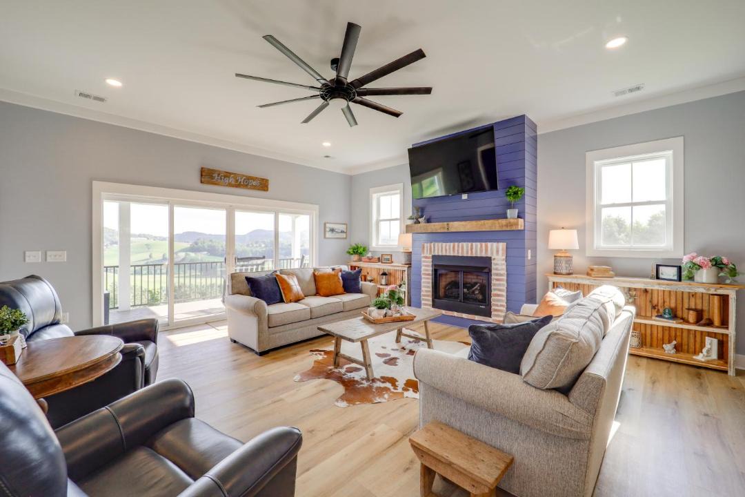 Photo of Livingroom in Village on the New