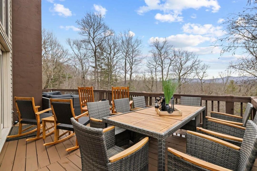 Photo of Patio Balcony in Fairview