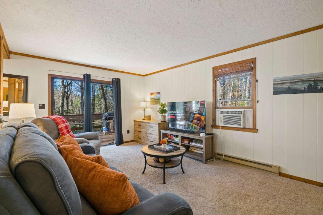 Photo of Others in Lake Toxaway