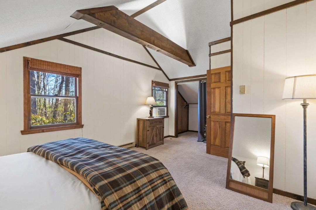 Photo of Bedroom in Lake Toxaway