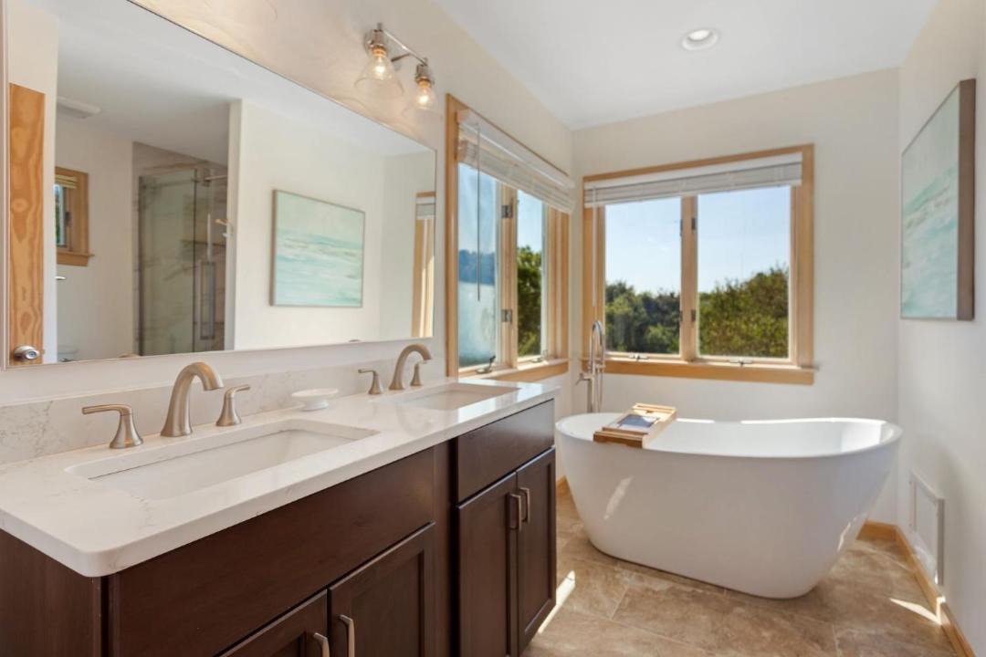 Photo of Bathroom in Duck